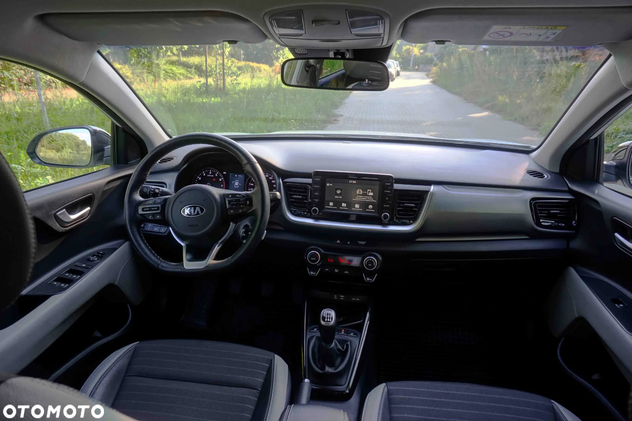 Kia Stonic 1.0 T-GDI L - 18