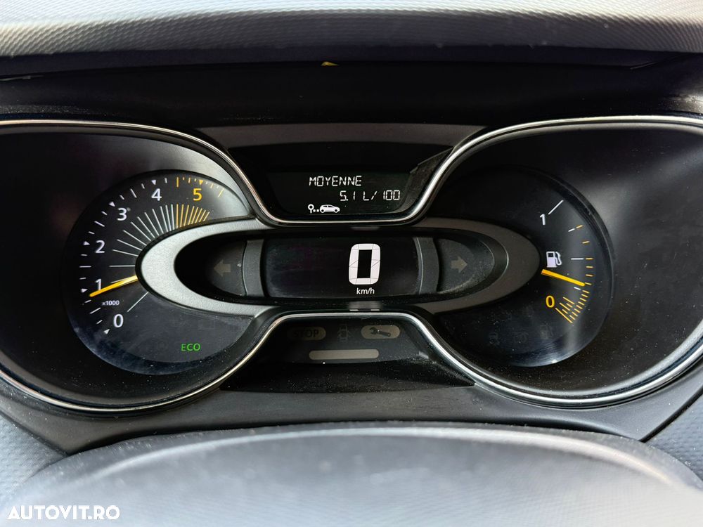 Renault Captur ENERGY dCi 90 Start&Stop Luxe - 12