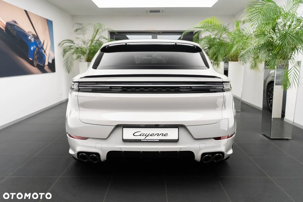 Porsche Cayenne S E-Hybrid PHEV Black Edition - 6