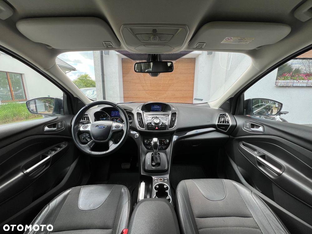 Ford Kuga 2.0 TDCi 4x4 Titanium - 6
