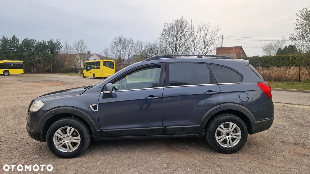 Chevrolet Captiva 2.0 4WD 7 Sitzer LT - 6