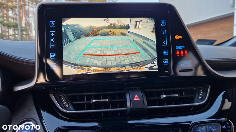 Toyota C-HR 1.8 Hybrid Prestige - 28