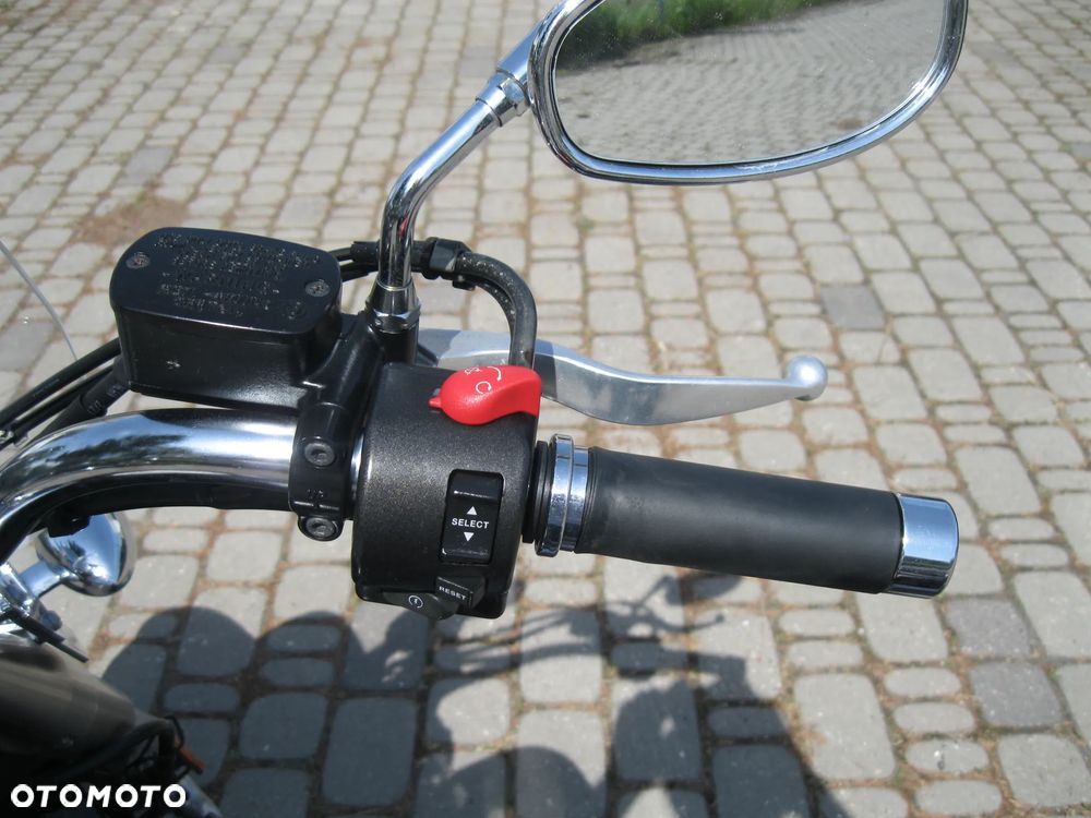 Yamaha XVS - 16