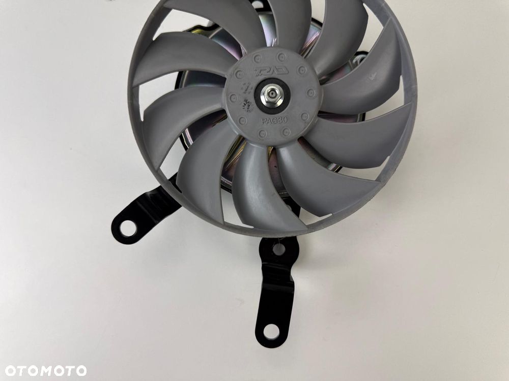 Prawy wentylator chłodnicy wiatrak Yamaha YZF-R6 RJ27 2017+ - 3