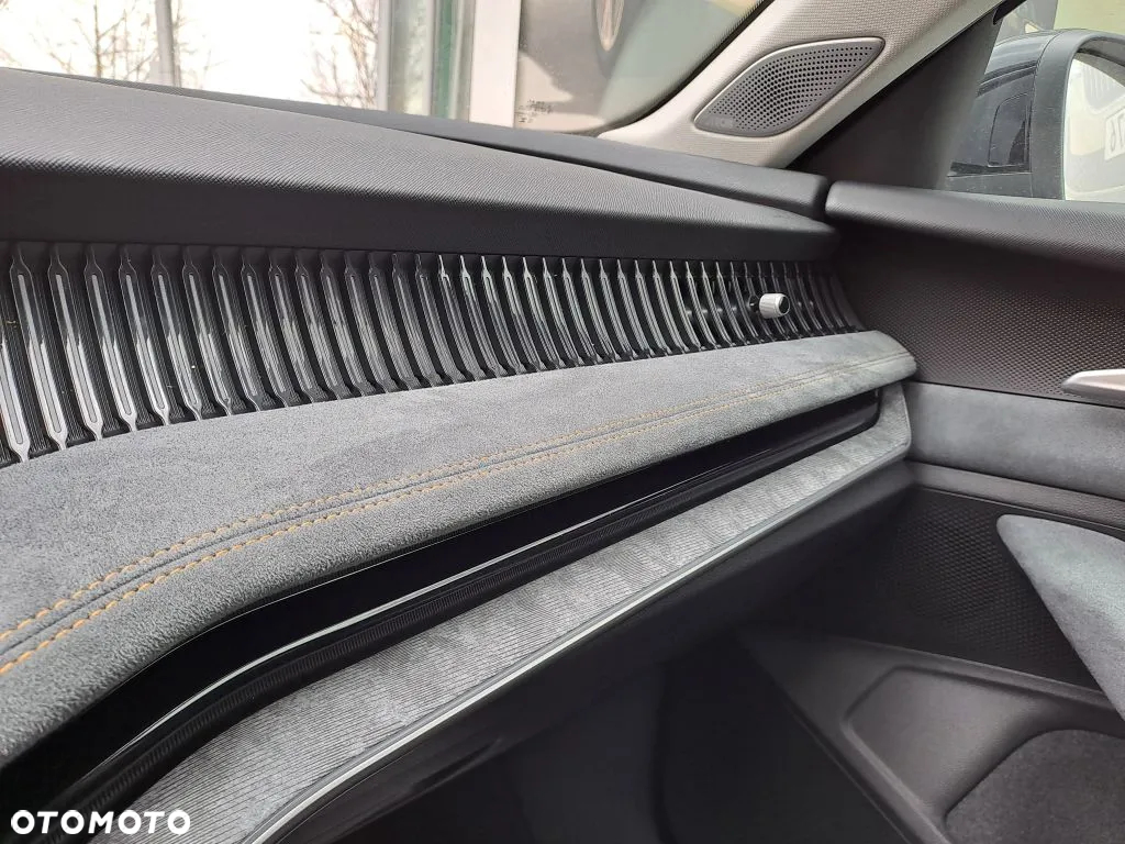 Skoda Superb 2.0 TDI SCR 4x4 Selection DSG - 21