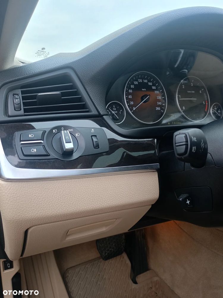 BMW Seria 5 - 13