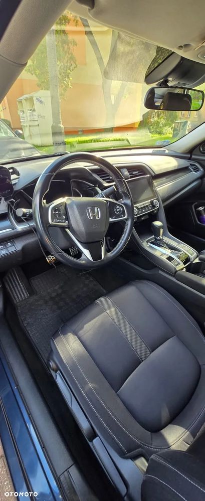 Honda Civic 1.5 T Elegance CVT - 8