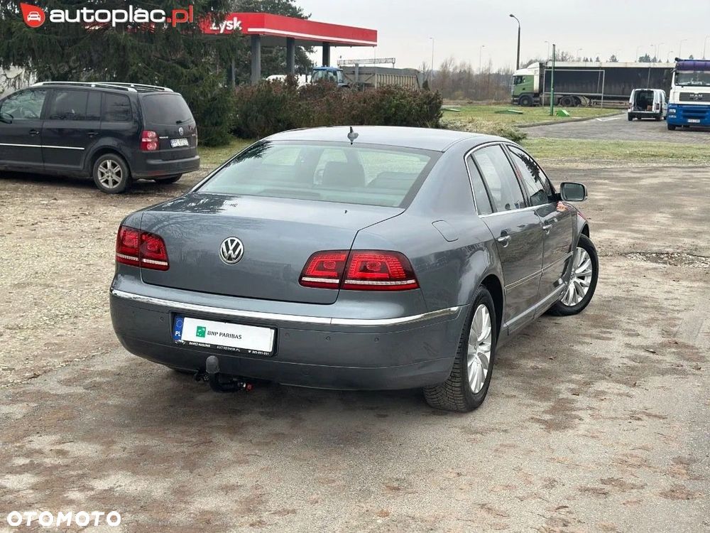 Volkswagen Phaeton - 19