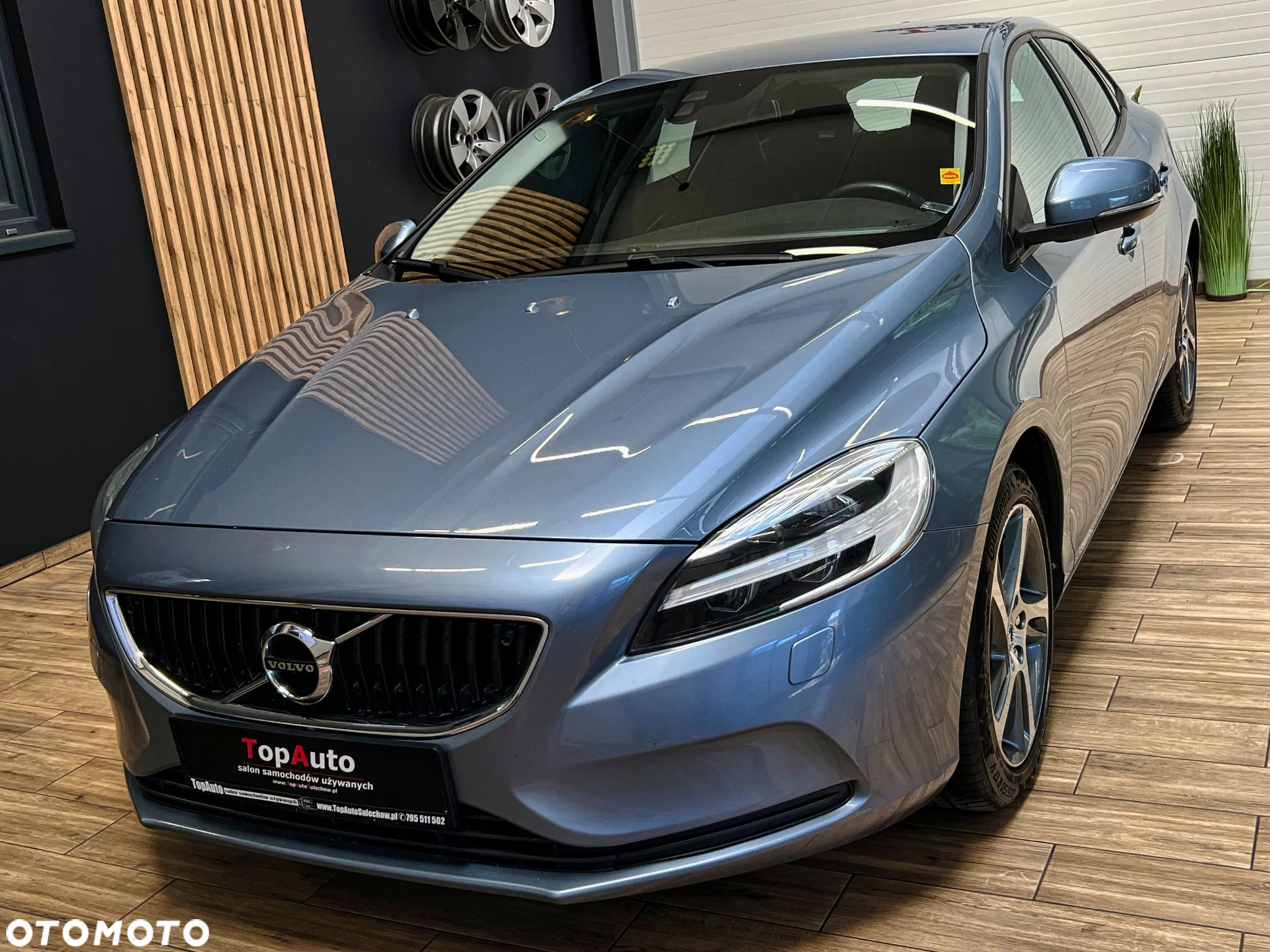 Volvo V40 - 13
