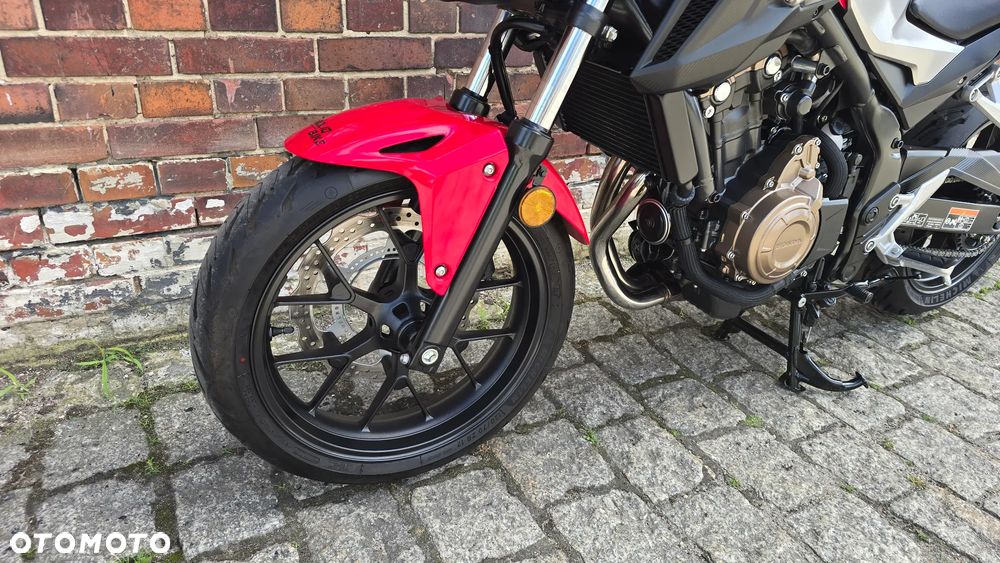 Honda CB - 4