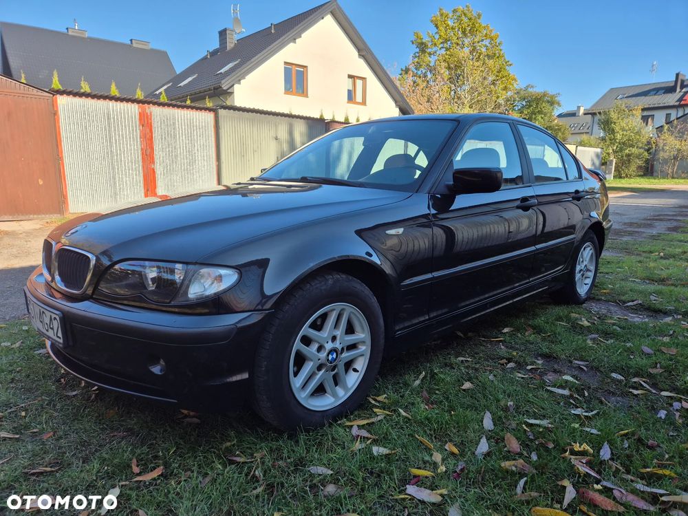 BMW Seria 3 318d - 4
