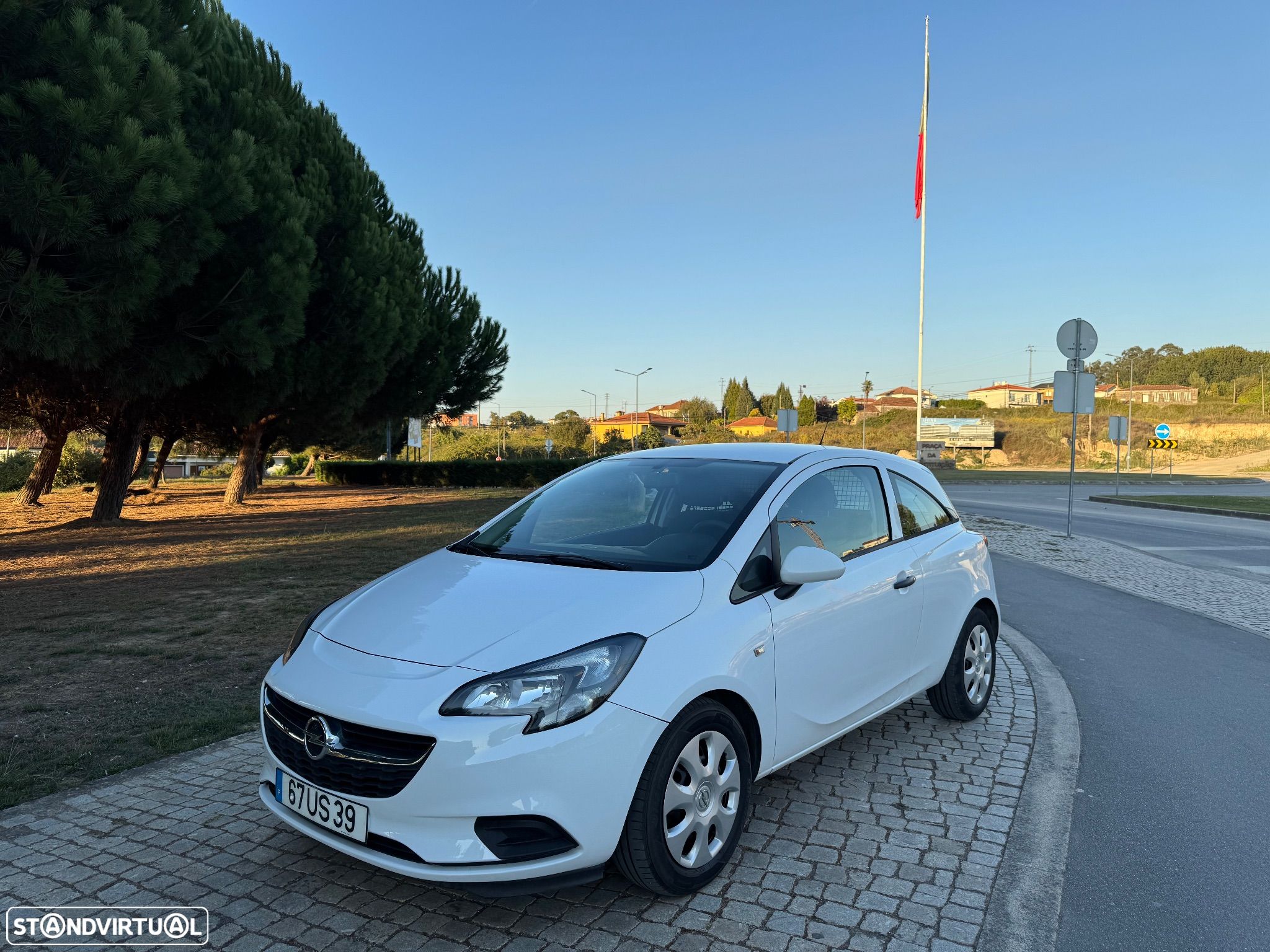 Opel Corsa - 1