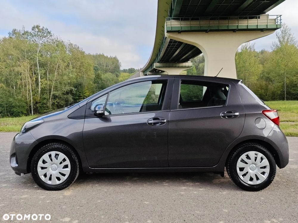 Toyota Yaris 1.5 Premium - 29