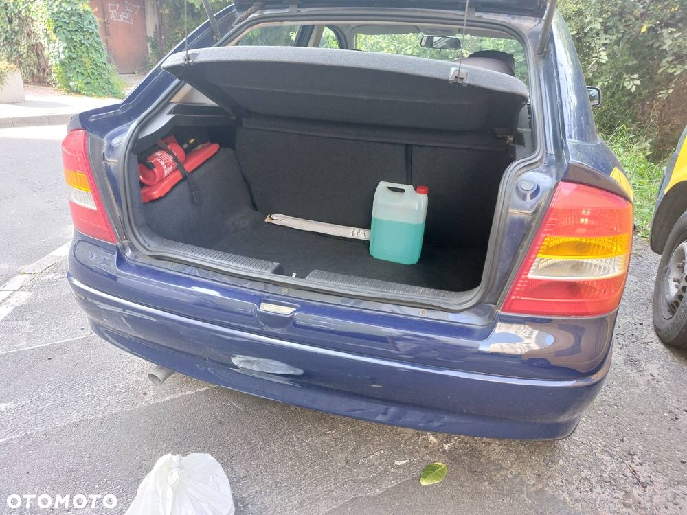 Opel Astra - 17