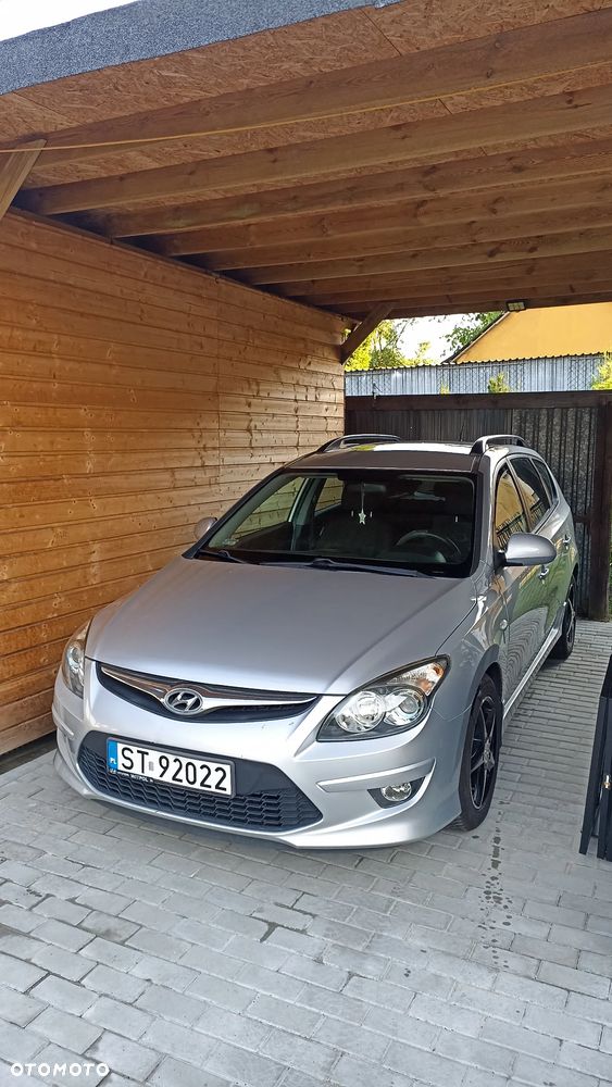 Hyundai i30 1.6 CRDi Comfort - 1