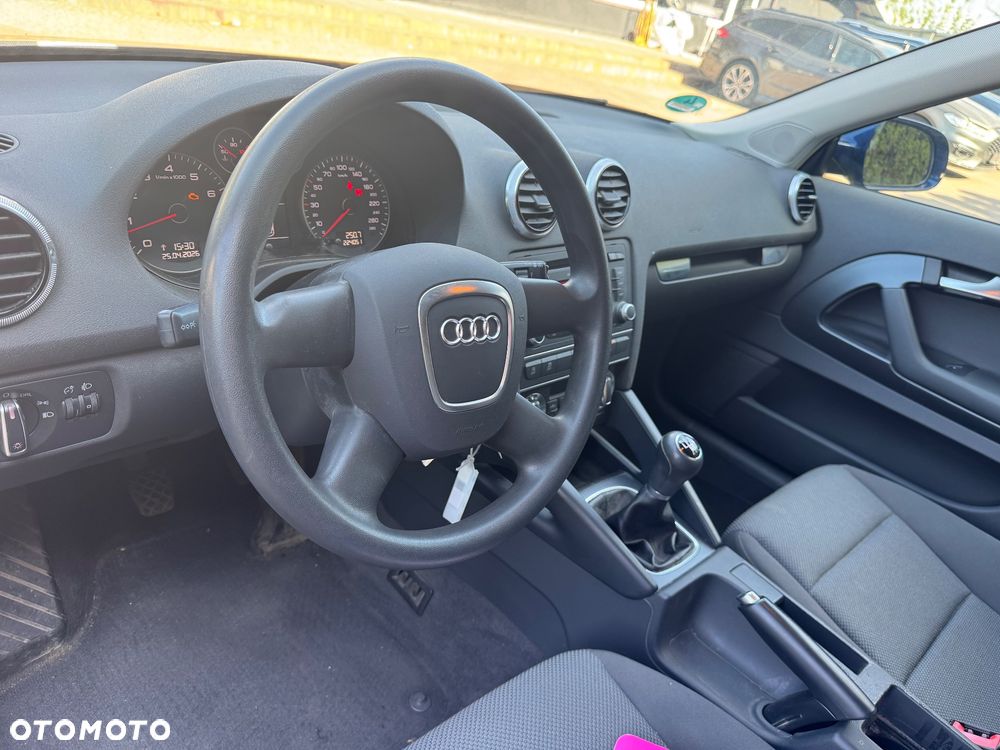 Audi A3 3-drzwiowe 1.4 TFSI S line Sportpaket - 13