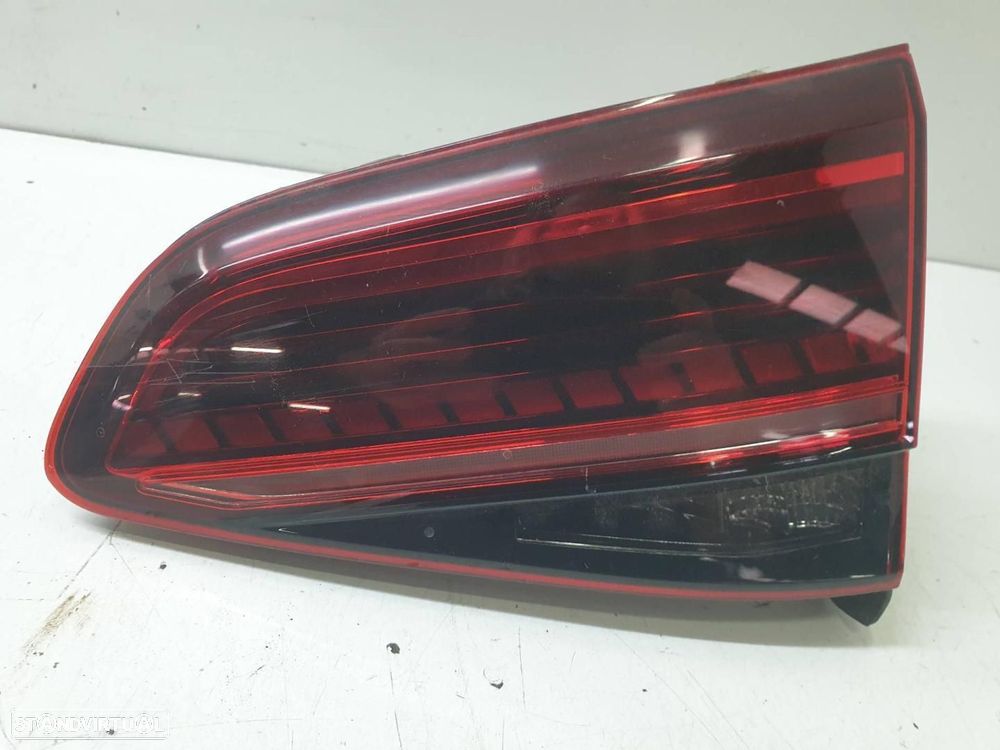 FAROLIM TRASEIRO DIREITO INTERIOR VOLKSWAGEN GOLF VII 5G1BE1 - 1