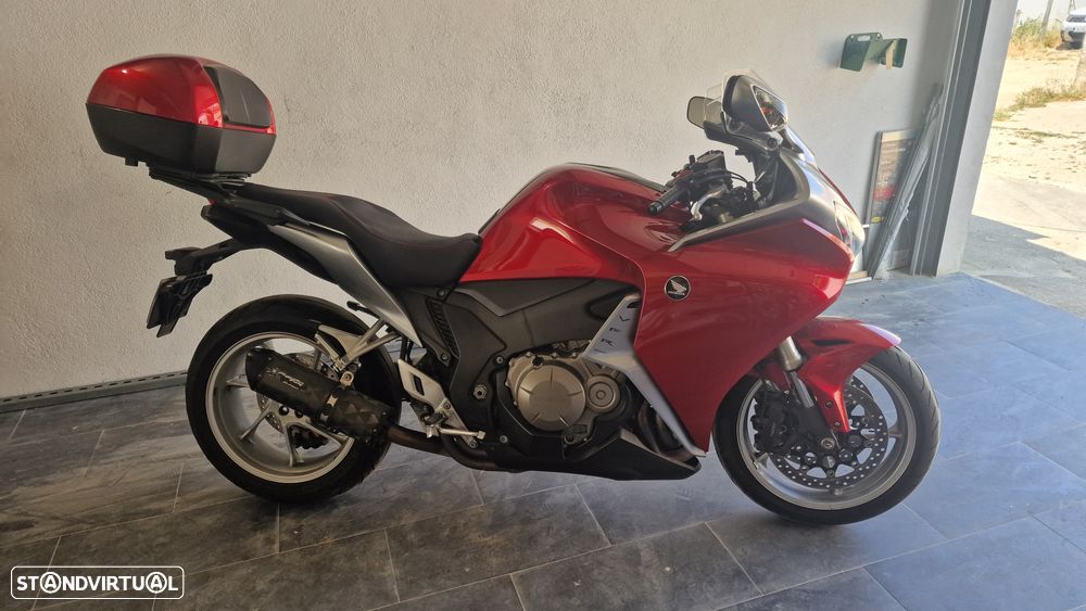 Honda VFR VFR 1200 F - 3