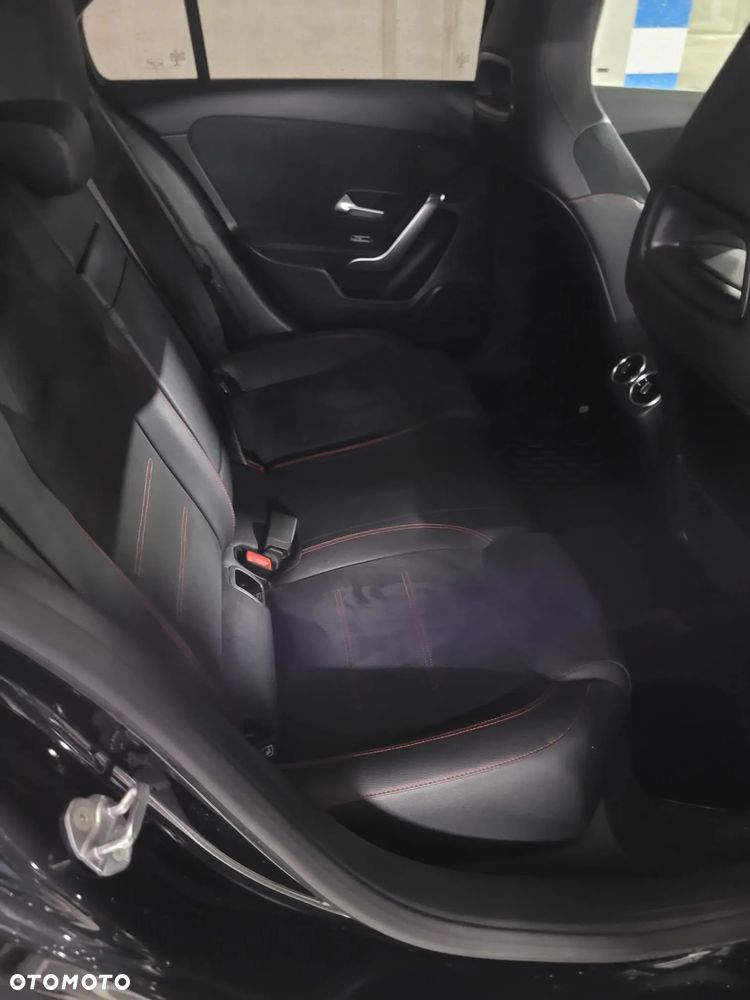 Mercedes-Benz Klasa A 200 Edycja specjalna 7G-DCT - 15