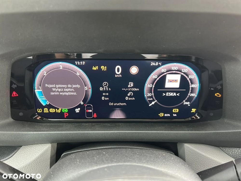 Volkswagen Crafter KONTENER MEBLOWY+WINDA/AUTOMAT/35 Podwozie z pojedynczą kabiną 2,0 l 163 KM manual r. o.: 4490 mm - 21