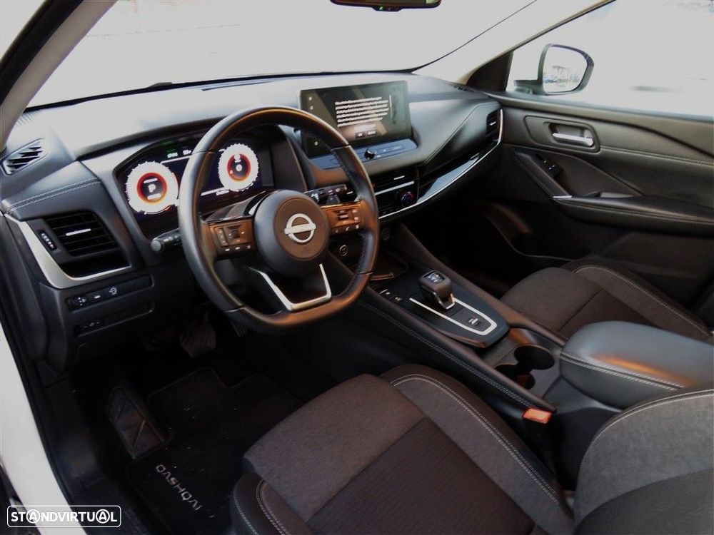 Nissan Qashqai 1.3 DIG-T N-Connecta LED Xtronic - 7