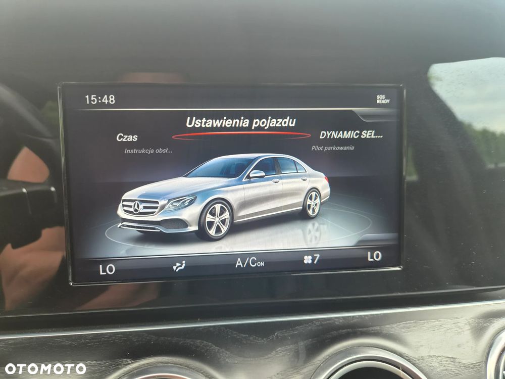 Mercedes-Benz Klasa E 200 4Matic 9G-TRONIC Avantgarde - 20