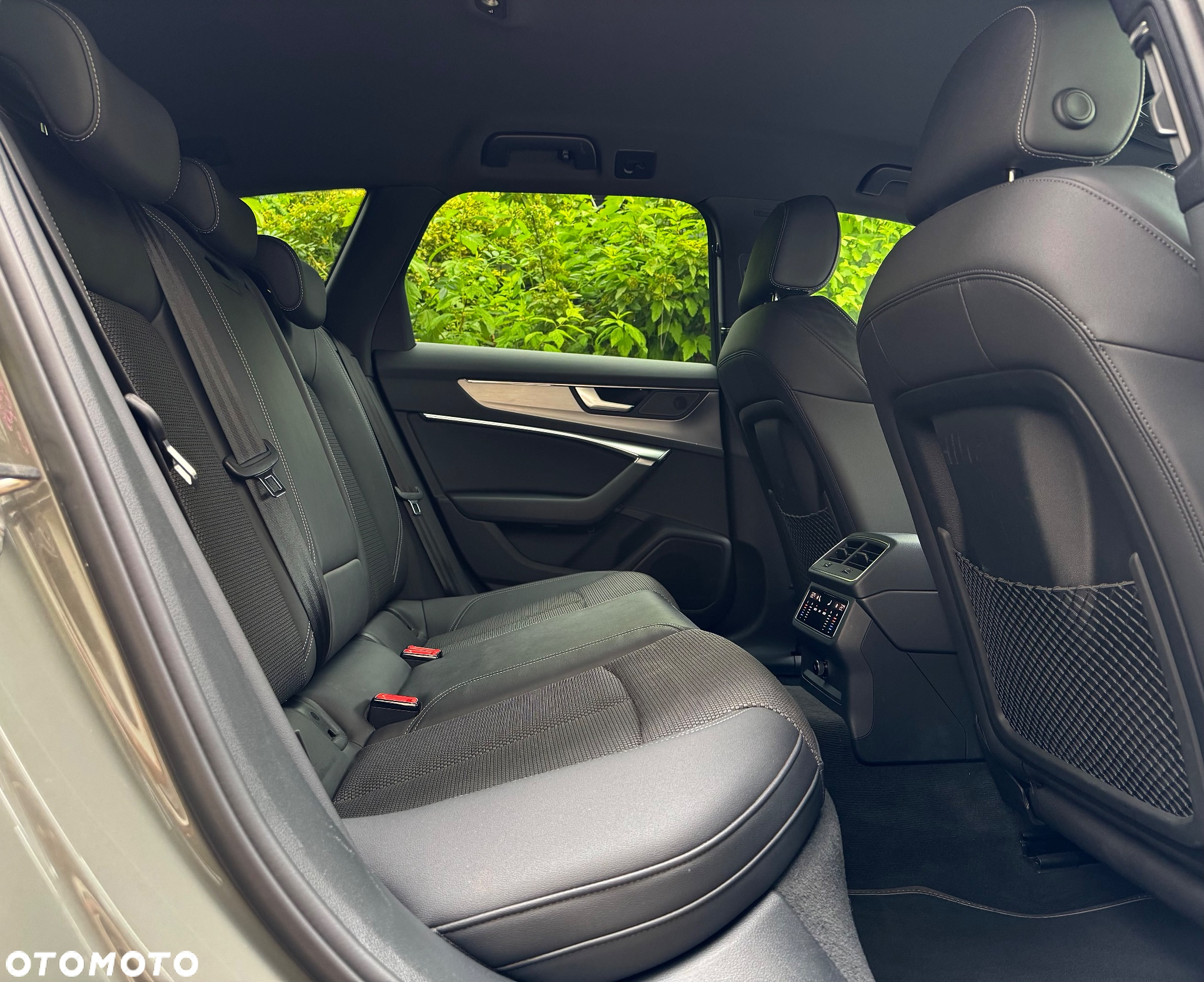 Audi A6 Avant 40 TDI S tronic S line - 14