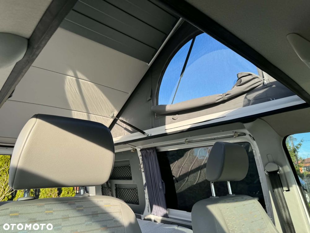 Volkswagen T5 California - 5