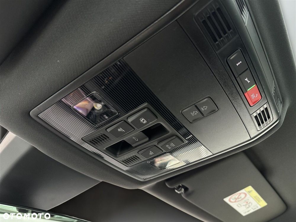 Skoda Karoq 1.5 TSI ACT Sportline DSG - 31