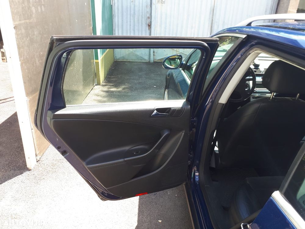 Volkswagen Passat 2.0 TDI 4Motion Highline - 11
