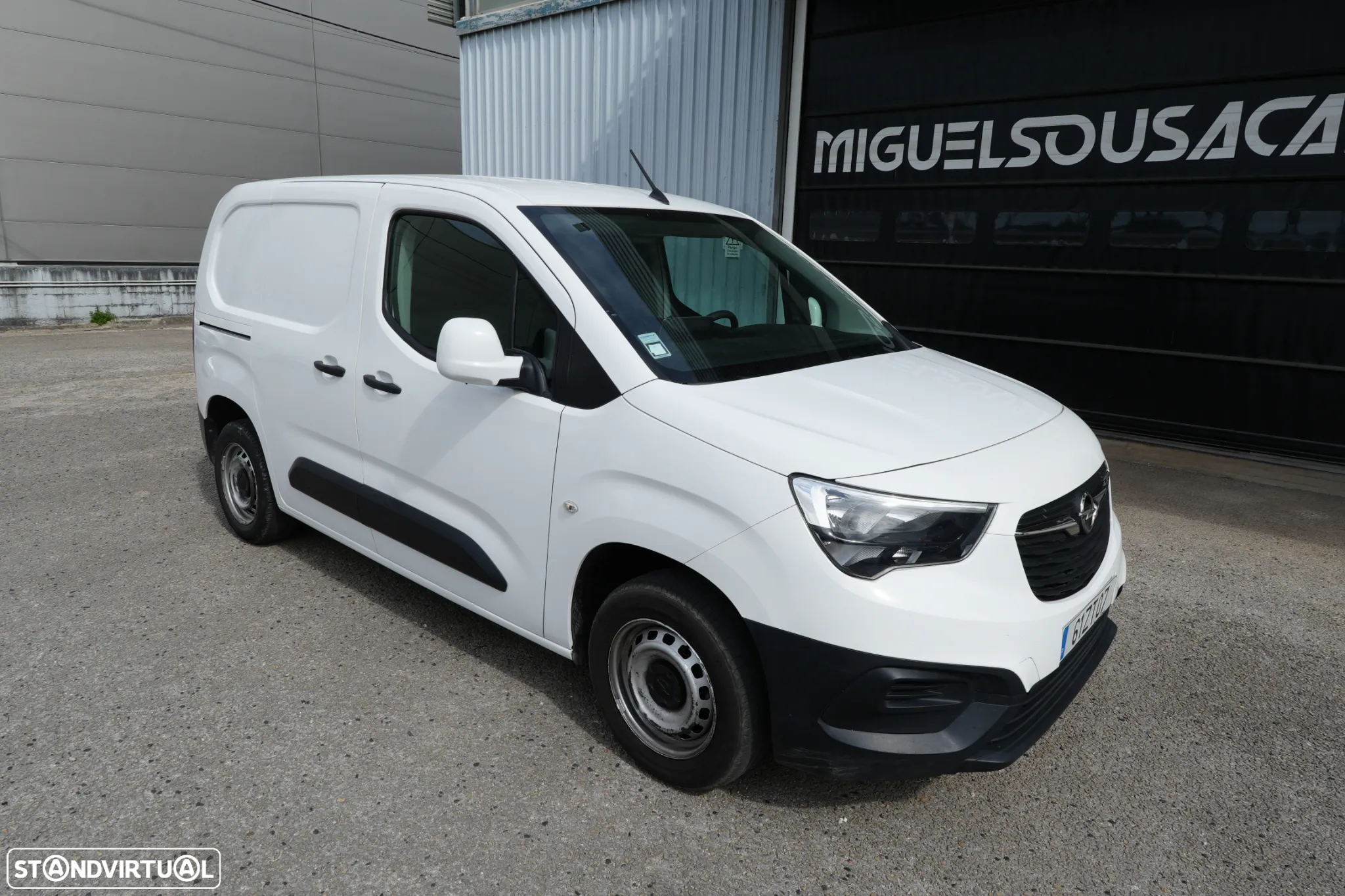 Opel Combo 1.5CDTI 102cv Ecrã Central - 2