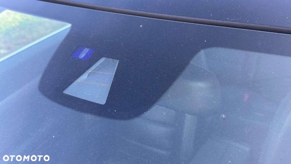 Mercedes-Benz Klasa E - 24