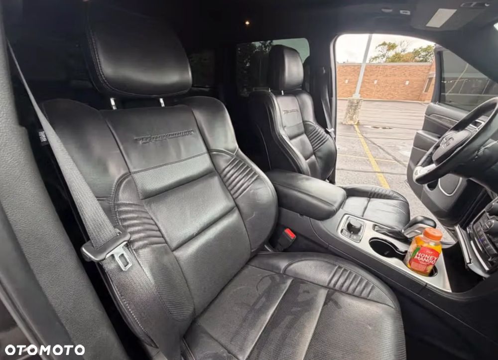 Jeep Grand Cherokee - 14