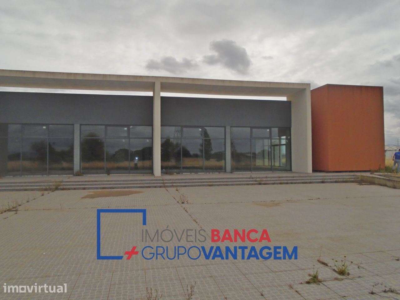 Terreno para Construção no Porto Alto/Samora Correia, com edificio ... - Grande imagem: 2/17