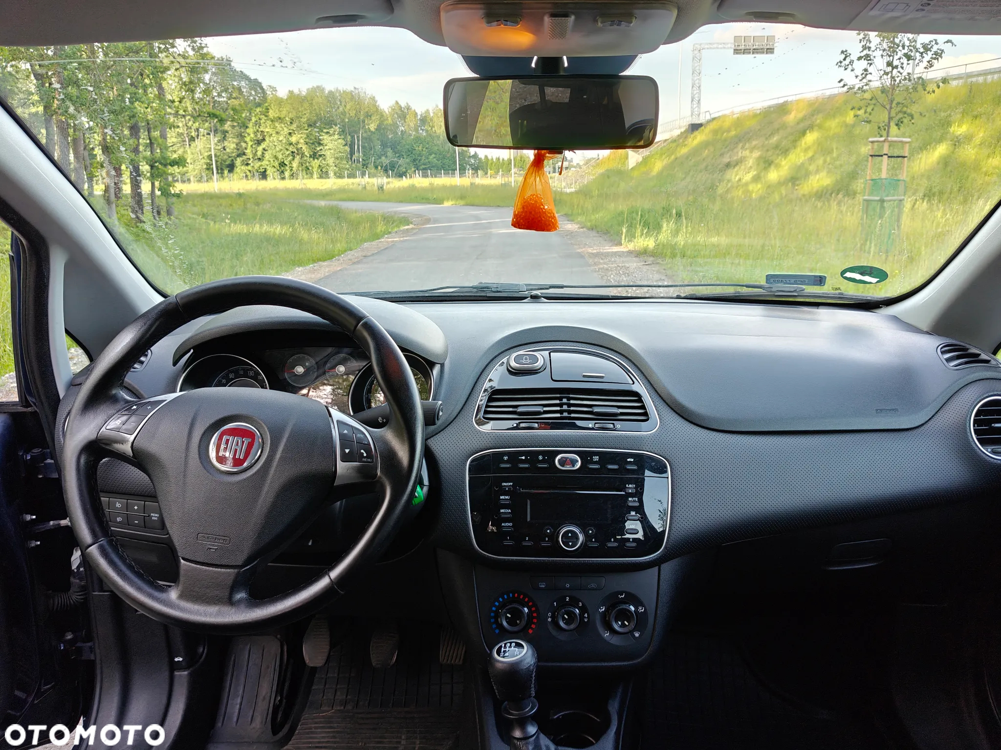 Fiat Punto Evo 1.4 8V Estiva Blue&Me - 9