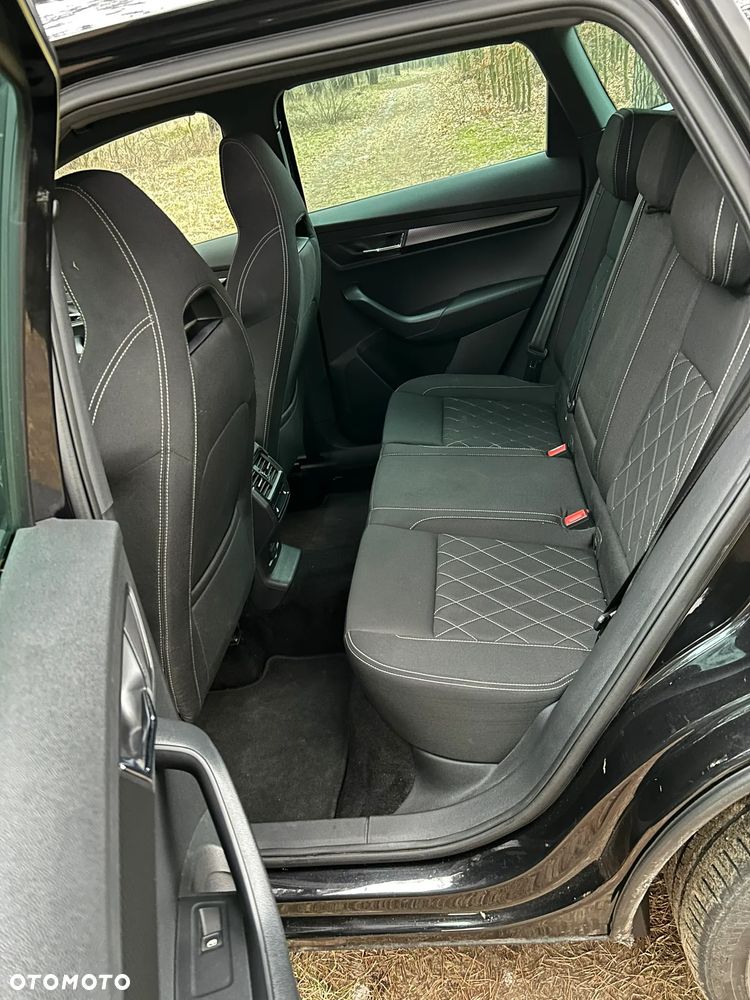 Skoda Karoq 2.0 TDI SCR 4x4 DSG Sportline - 16