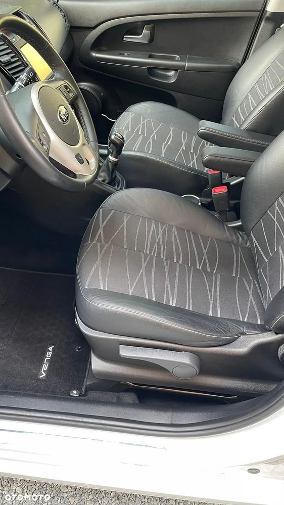 Kia Venga 1.4 CVVT Dream-Team Edition - 18