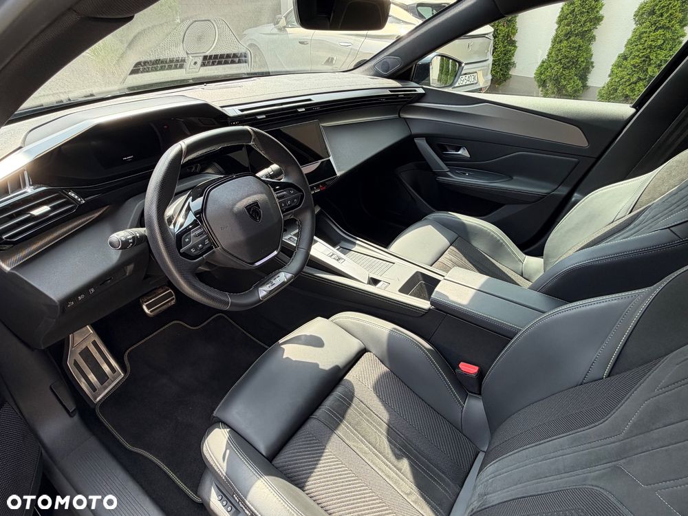 Peugeot 408 1.6 Plug-In Hybrid 225 GT E-DCS7 - 9