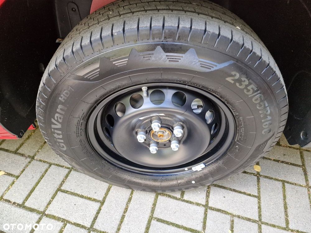 Volkswagen Crafter - 16