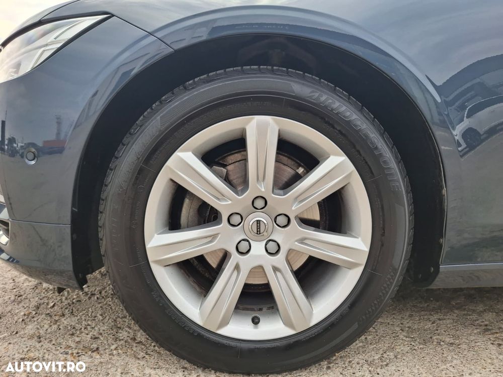 Volvo S90 D3 Momentum - 25