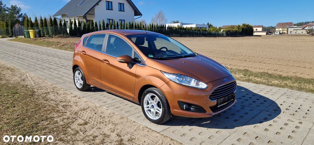 Ford Fiesta 1.0 Champions Edition - 4