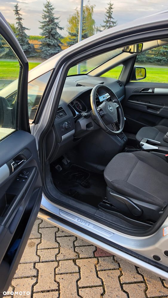 Opel Zafira 1.8 111 - 9
