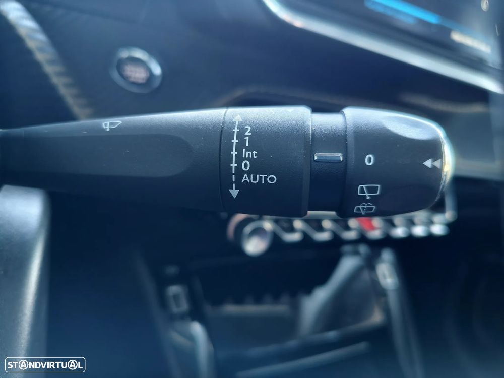 Peugeot 208 1.2 PureTech Allure Pack - 27