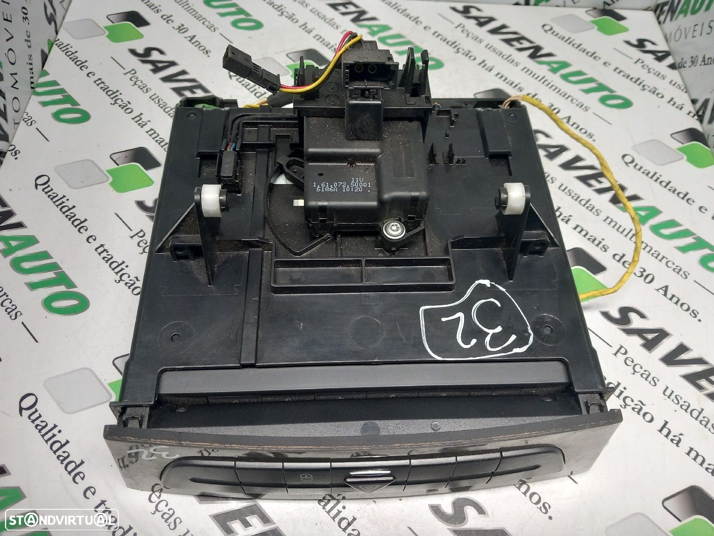 Caixa Cds / Leitor Cds / Dvd Mercedes-Benz E-Class (W211) - 2