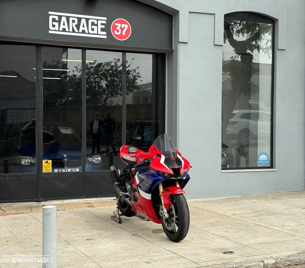 Honda CBR 1000RR-R Fireblade SP - 2
