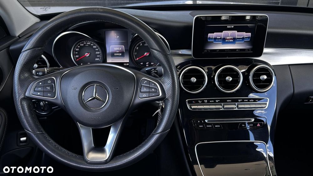 Mercedes-Benz Klasa C 180 9G-TRONIC - 14