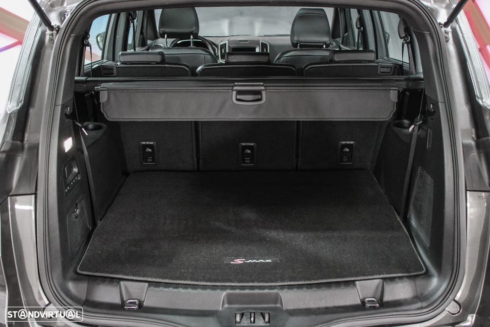 Ford S-Max 2.0 TDCi ST-Line - 24