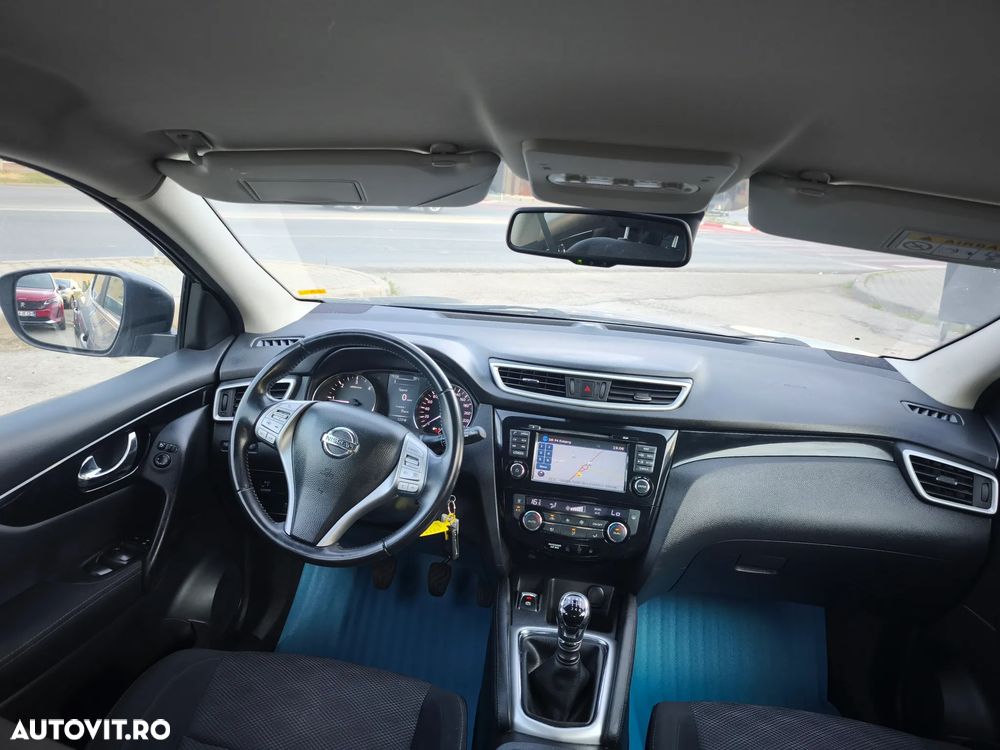 Nissan Qashqai 1.5 DCI TEKNA - 8