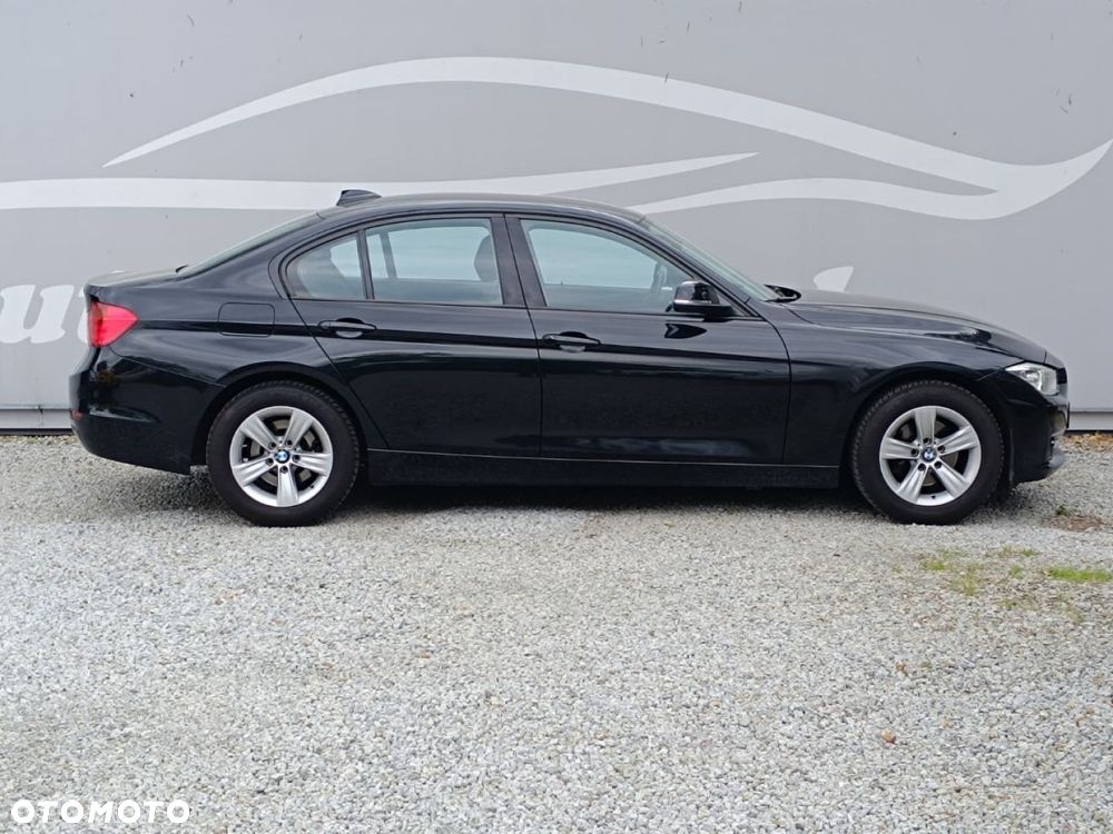 BMW Seria 3 - 13