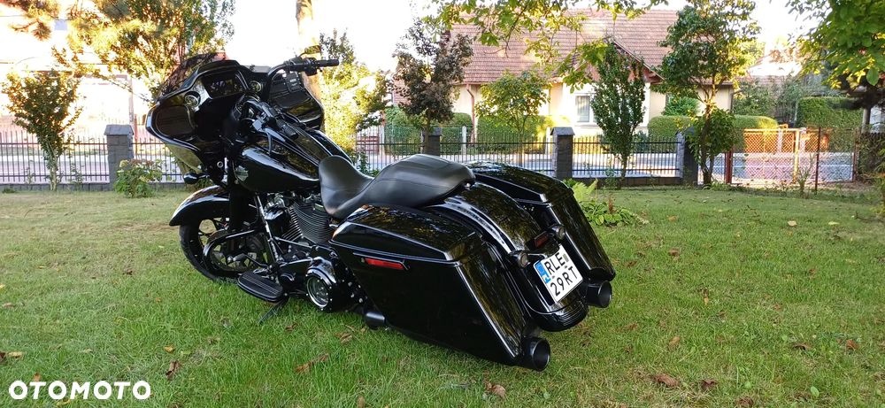 Harley-Davidson Touring Road Glide - 1